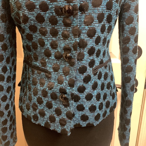 Carlisle Size 0 Black and Blue Jacket, Shell 58% Acetate, 32% Acrylic, 5% Nylon - Picture 5 of 10